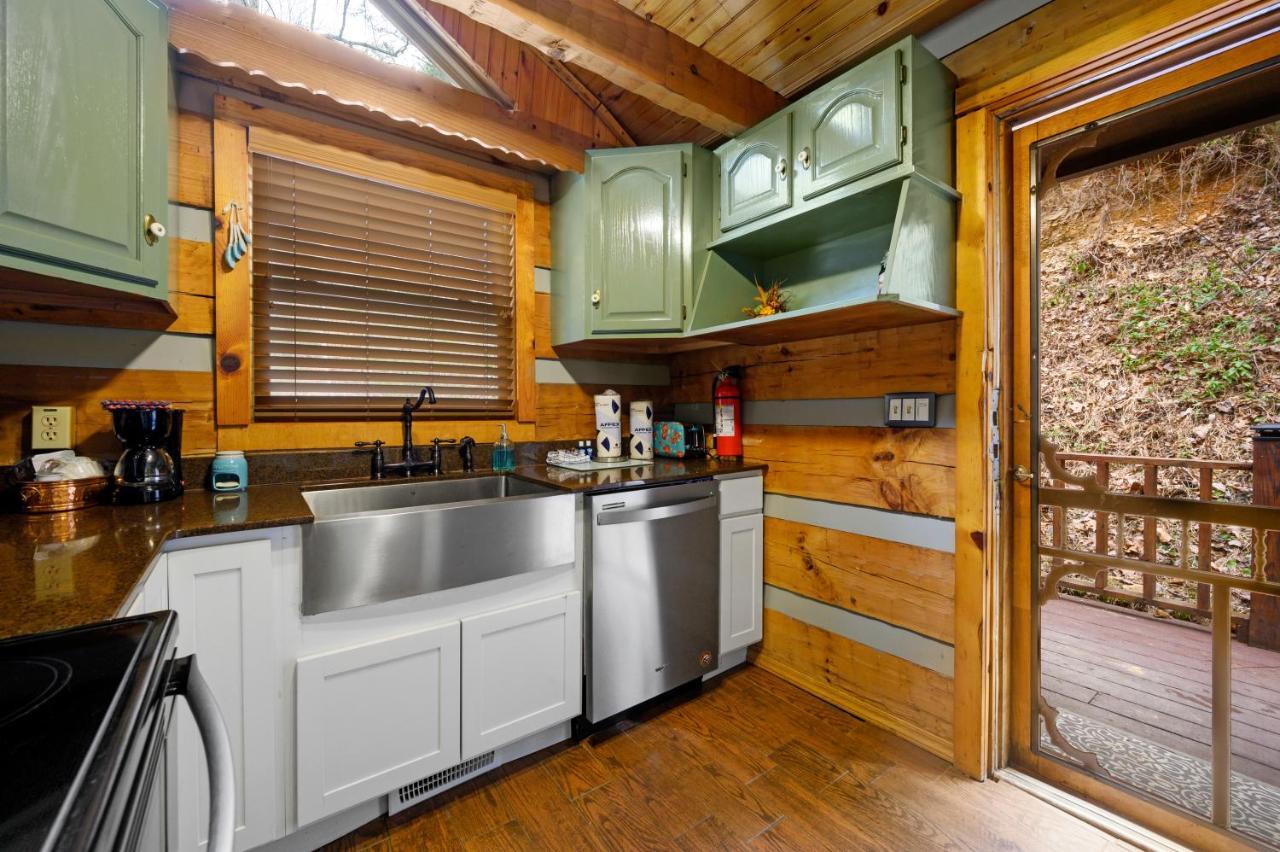 Villa The Robins Nest With Hot Tub Pigeon Forge Exterior foto